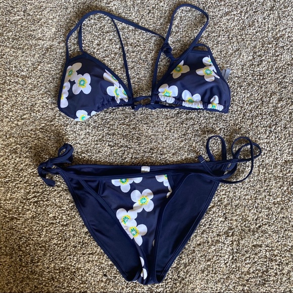 aerie Other - Aerie Daisy Bikini (top-large, bottom-medium)